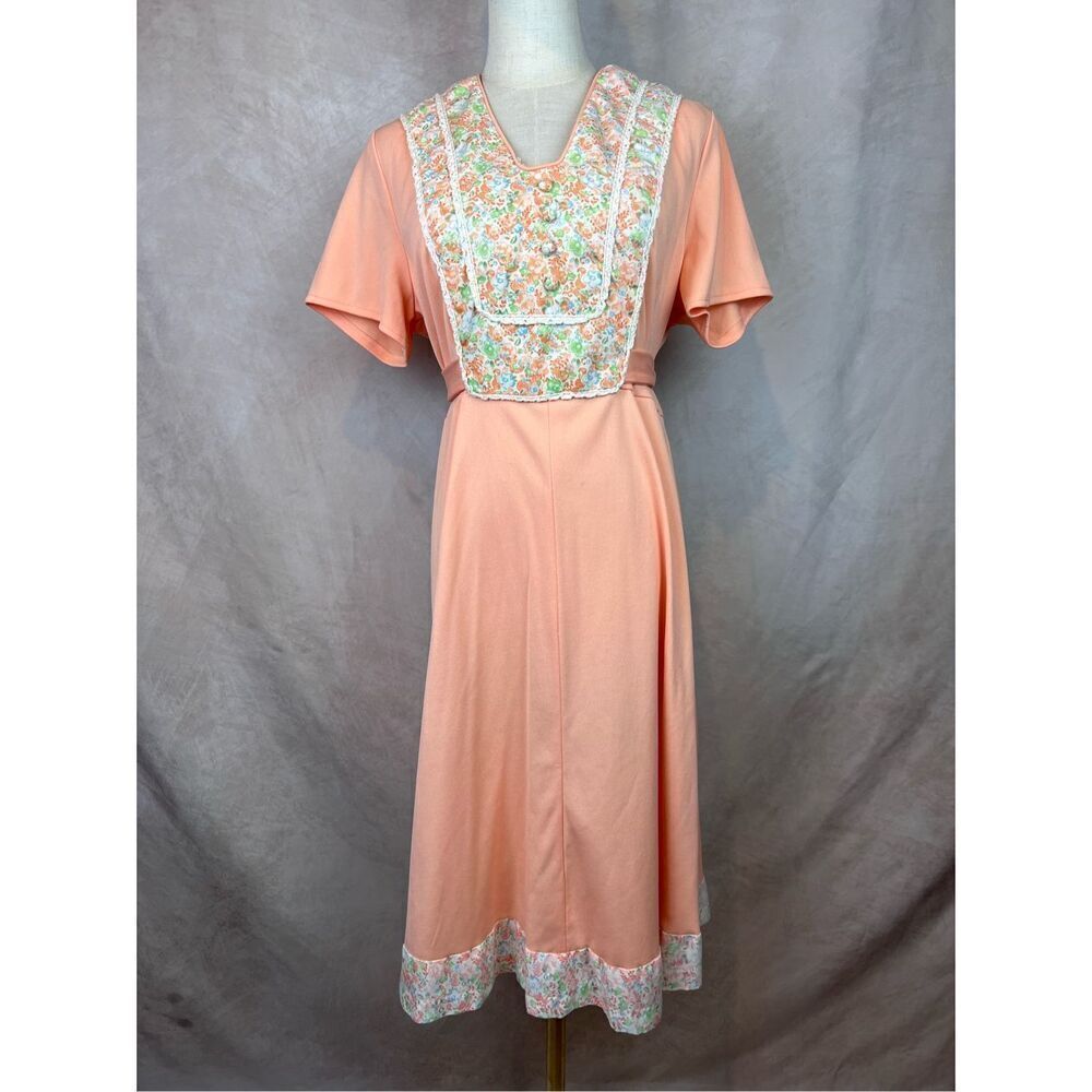 Vintage 1970s Peach Floral Plus Size Dress Size XL - Picture 3 of 10